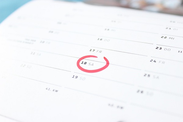 結婚式の日程を決める８つの方法をプランナーが伝授！